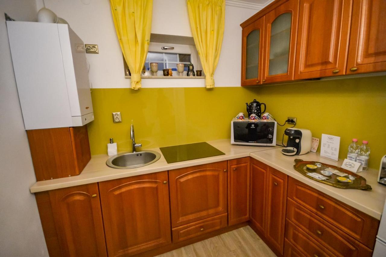 Sarada Boutique Luxury Apartment Deva Exterior foto