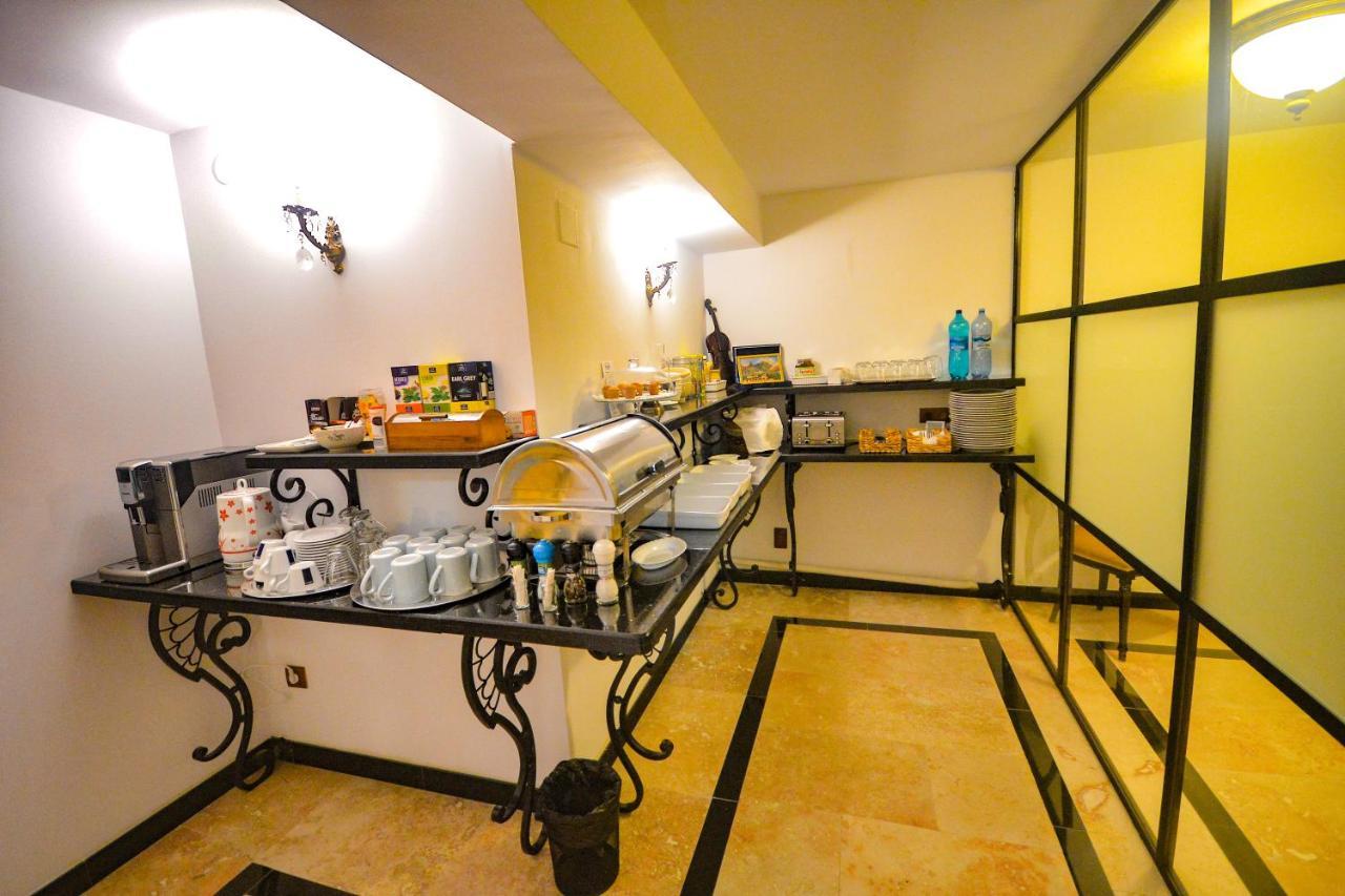 Sarada Boutique Luxury Apartment Deva Exterior foto